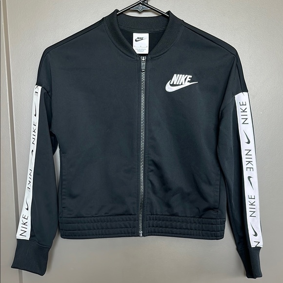 Nike Kid’s Black Zip-Up Jacket - Picture 1 of 5